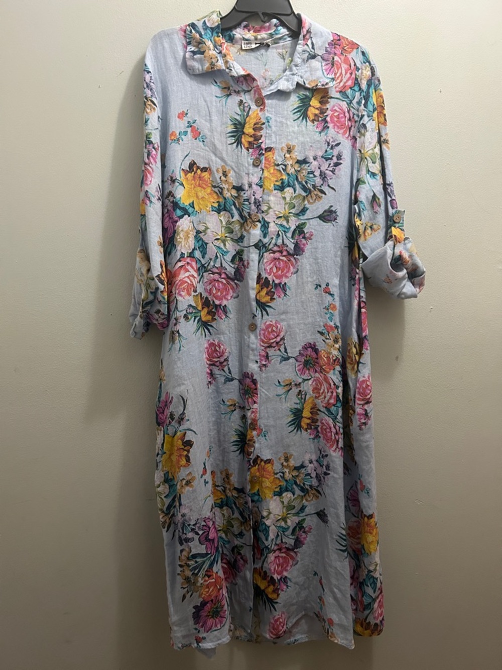 MADE IN ITALY Light Blue Floral Button-Down Maxi Dress with Rolled Sleeves